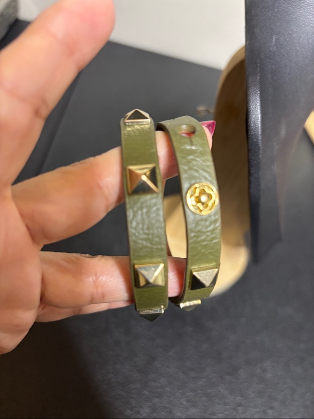 Stella & Dot Olive Green Gold Studs Leather Wrap Bracelet Rocker - Picture 5 of 6